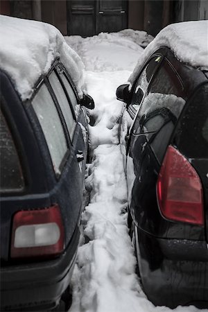 sleet - car under the icy crust Stock Photo - Budget Royalty-Free & Subscription, Code: 400-06847746