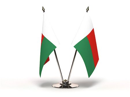 simsearch:400-06464644,k - Miniature Flag of Madagascar (Isolated with clipping path) Photographie de stock - Aubaine LD & Abonnement, Code: 400-06854226