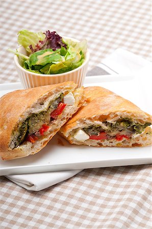 simsearch:400-06641159,k - Italian ciabatta panini sandwichwith with vegetable and feta cheese Foto de stock - Super Valor sin royalties y Suscripción, Código: 400-06854612