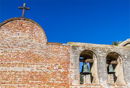 simsearch:400-04563959,k - Bell tower of the Mission, Orange county California USA Photographie de stock - Aubaine LD & Abonnement, Code: 400-06859590