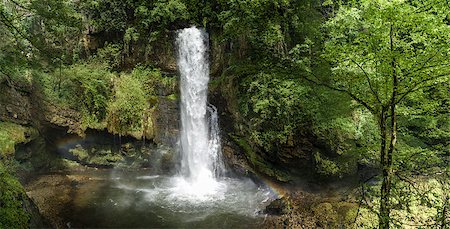 The waterfall of Ferrera in a natural rock amphitheater Foto de stock - Royalty-Free Super Valor e Assinatura, Número: 400-06852606