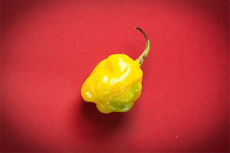 simsearch:400-06864396,k - Small yellow habanero pepper Stock Photo - Budget Royalty-Free & Subscription, Code: 400-06864395