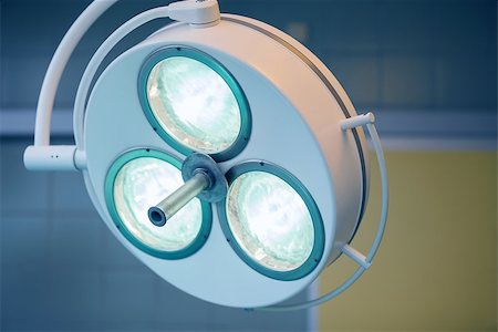Close up of a surgical light in an operating theater in a hospital Stock Photo - Budget Royalty-Free & Subscription, Code: 400-06868074