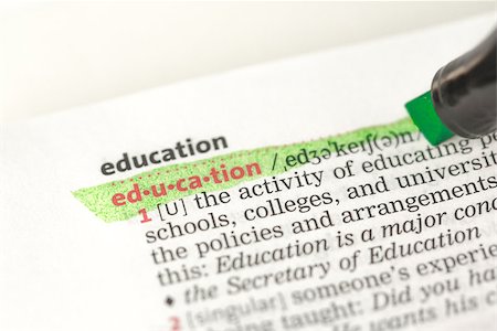 simsearch:400-06876933,k - Education definition highlighted in green in the dictionary Foto de stock - Super Valor sin royalties y Suscripción, Código: 400-06876943