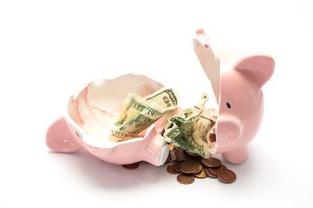 simsearch:628-00920467,k - Piggy bank broken with money inside on white background Photographie de stock - Aubaine LD & Abonnement, Code: 400-06878036