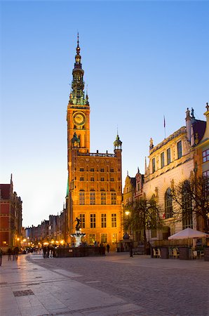 simsearch:614-05522898,k - town hall of Gdansk at night, Poland Foto de stock - Royalty-Free Super Valor e Assinatura, Número: 400-06887367