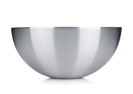 simsearch:400-06914473,k - Stainless steel bowl. Isolated on white background Foto de stock - Royalty-Free Super Valor e Assinatura, Número: 400-06914589