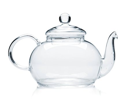 simsearch:628-02615924,k - Empty glass teapot. Isolated on white background Foto de stock - Royalty-Free Super Valor e Assinatura, Número: 400-06915187