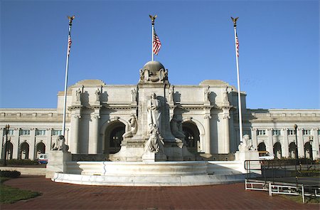 Statue of Christopher Columbus near the Union Station railroad terminal in  Washington, DC. Photographie de stock - Aubaine LD & Abonnement, Code: 400-06915527