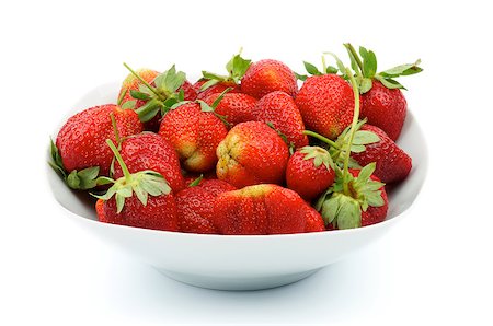 simsearch:400-08020671,k - Perfect Ripe Strawberries with Stems Straight from Garden in White Plate isolated on white background Stock Photo - Budget Royalty-Free & Subscription, Code: 400-06916276