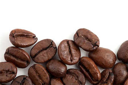 simsearch:400-06700189,k - Coffee beans. Isolated on white background Stock Photo - Budget Royalty-Free & Subscription, Code: 400-06917475