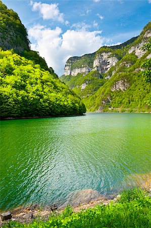 simsearch:400-05244057,k - Bend of River in  Dolomites, Italy Stockbilder - Microstock & Abonnement, Bildnummer: 400-06917753