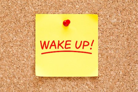 Wake Up written on yellow sticky note with red marker. Photographie de stock - Aubaine LD & Abonnement, Code: 400-06918793