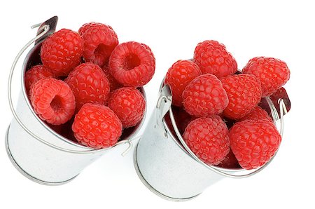 simsearch:400-08020671,k - Arrangement of Tin Buckets with Perfect Ripe Raspberries isolated on white background Stock Photo - Budget Royalty-Free & Subscription, Code: 400-06918891