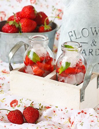 Homemade iced strawberry drink with mint in a bottles. Stock Photo - Budget Royalty-Free & Subscription, Code: 400-06913267