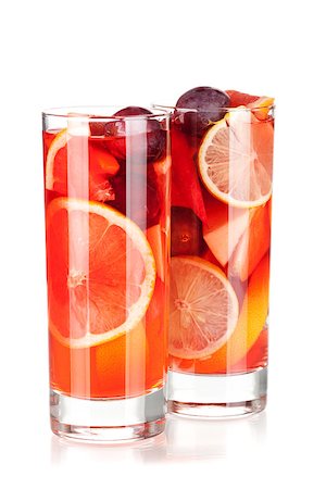 simsearch:659-02213497,k - Cocktail collection: Refreshing fruit sangria (punch) isolated on white background Photographie de stock - Aubaine LD & Abonnement, Code: 400-06913305