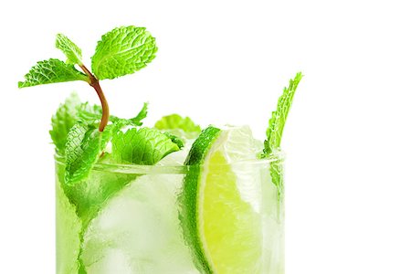 simsearch:400-05205981,k - Fresh mojito cocktail isolated on white background Stock Photo - Budget Royalty-Free & Subscription, Code: 400-06913362