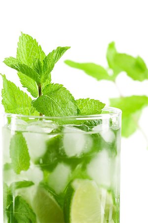 simsearch:400-07925229,k - Fresh mojito cocktail isolated on white background Stock Photo - Budget Royalty-Free & Subscription, Code: 400-06913372