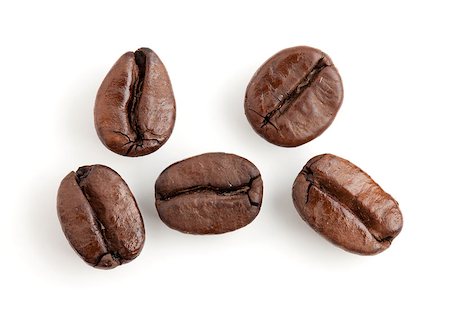 simsearch:400-06700189,k - Five coffee beans. Isolated on white background Stock Photo - Budget Royalty-Free & Subscription, Code: 400-06913504