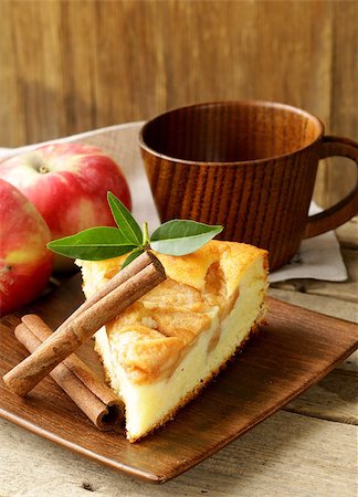 simsearch:400-07428504,k - piece of homemade apple pie with cinnamon on a wooden table Stock Photo - Budget Royalty-Free & Subscription, Code: 400-06926185