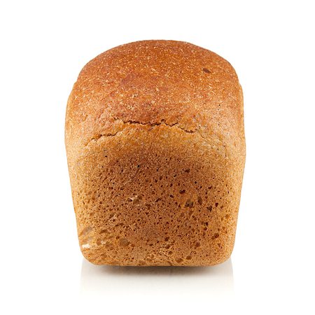 simsearch:400-04421047,k - Brown bread. Isolated on white background Foto de stock - Super Valor sin royalties y Suscripción, Código: 400-06920186