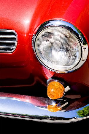restoring cars - Closeup on headlight of old shiny retro car Stock Photo - Budget Royalty-Free & Subscription, Code: 400-06920449