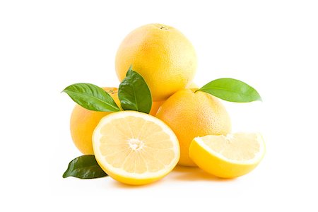 simsearch:400-06862060,k - Fresh white grapefruits isolated on white background Foto de stock - Royalty-Free Super Valor e Assinatura, Número: 400-06920453