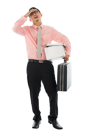 simsearch:400-08551867,k - Fired Asian corporate employee holding his suitcase and belongings in a cardboard box, Isolated on white background. Stock Photo - Budget Royalty-Free & Subscription, Code: 400-06922056