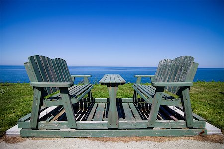 swing bench - Bench by the sea Stock Photo - Budget Royalty-Free & Subscription, Code: 400-06922887