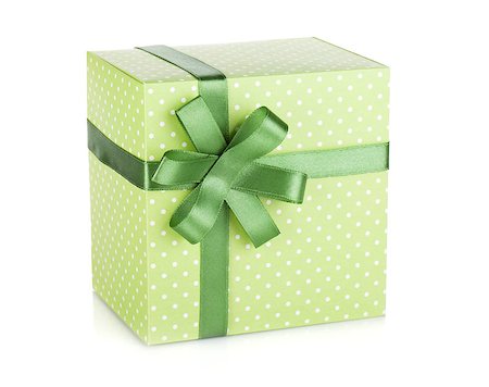 simsearch:400-06360703,k - Green gift box with ribbon and bow. Isolated on white background Stockbilder - Microstock & Abonnement, Bildnummer: 400-06923169