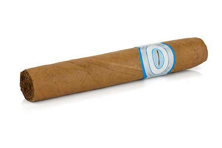 simsearch:400-05292494,k - Cuban cigar with label. Isolated on white background Foto de stock - Super Valor sin royalties y Suscripción, Código: 400-06923179