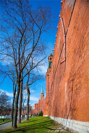 simsearch:400-07299937,k - Moscow Kremlin spring day. Russia Stock Photo - Budget Royalty-Free & Subscription, Code: 400-06946667
