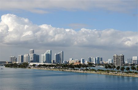Miami, Florida downtown skyline seen from the East Stock Photo - Budget Royalty-Free & Subscription, Code: 400-06948230