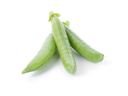 simsearch:400-04785141,k - fresh pea pods, isolated on white background Stock Photo - Budget Royalty-Free & Subscription, Code: 400-06948423