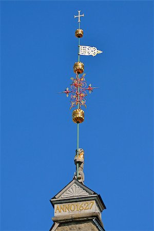 view of windvane in old Tallinn, Estonia Stock Photo - Budget Royalty-Free & Subscription, Code: 400-06949386