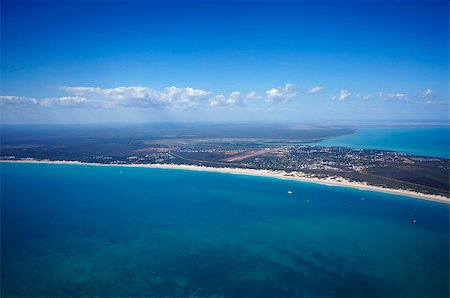 The famed Cable Beach in Broome, Western Australia during the warm winter. Photographie de stock - Aubaine LD & Abonnement, Code: 400-07035976