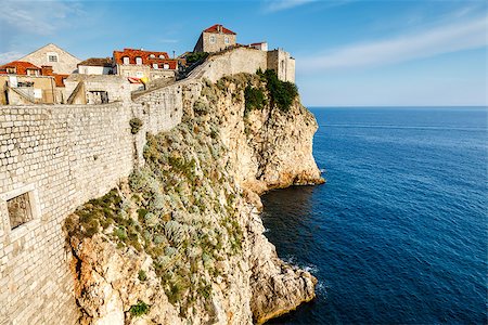 simsearch:400-07175410,k - City of Dubrovnik and  its Defensive Wall in Dalmatia, Croatia Foto de stock - Super Valor sin royalties y Suscripción, Código: 400-07038292