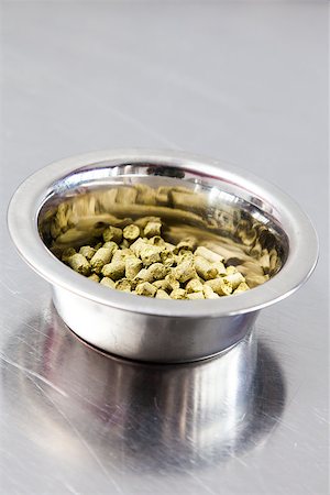 Pregiate hops in a premium Italian brewery Stock Photo - Budget Royalty-Free & Subscription, Code: 400-07038581