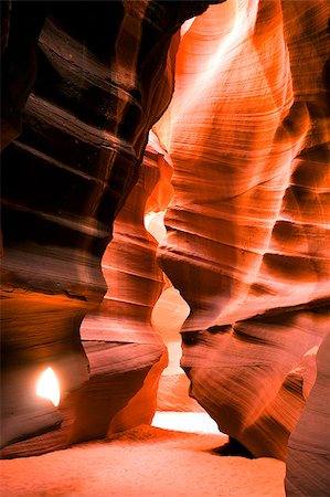 simsearch:400-04053313,k - A sandstone slot canyon in Native American lands Foto de stock - Super Valor sin royalties y Suscripción, Código: 400-07032968