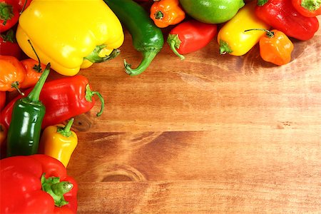 Framed Image With Border of Healthy Various Peppers Photographie de stock - Aubaine LD & Abonnement, Code: 400-07044678