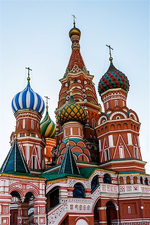 simsearch:400-06460574,k - Cathedral of Vasily the Blessed on the Red Square in Moscow, Russia Foto de stock - Super Valor sin royalties y Suscripción, Código: 400-07049509