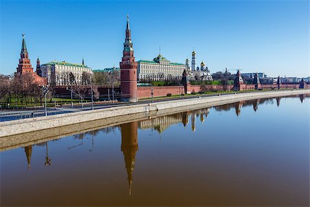 simsearch:400-07049527,k - Moscow Kremlin and Ivan the Great Bell Tower, Russia Photographie de stock - Aubaine LD & Abonnement, Code: 400-07049513