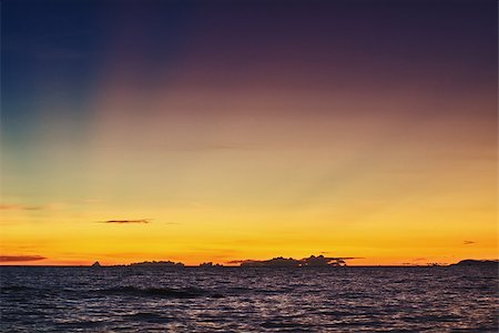 simsearch:400-08011198,k - beautiful sunset over Andaman Sea, in Thailand Photographie de stock - Aubaine LD & Abonnement, Code: 400-07041190