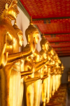 golden statue in Wat Po, Bangkok, Thailand Stock Photo - Budget Royalty-Free & Subscription, Code: 400-07042481