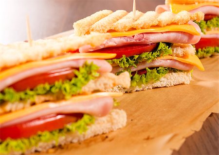 Selective focus on the second club sandwich Stockbilder - Microstock & Abonnement, Bildnummer: 400-07043683