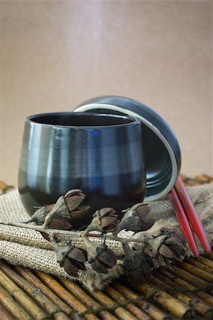 simsearch:400-08045087,k - Black cup of tea with steam on brown background. Stock Photo - Budget Royalty-Free & Subscription, Code: 400-07055901