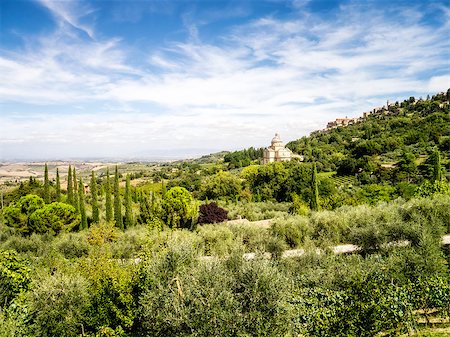 simsearch:400-07296321,k - An image of a Tuscany landscape in Italy Foto de stock - Super Valor sin royalties y Suscripción, Código: 400-07061734
