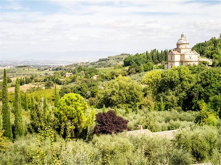 simsearch:400-07296321,k - An image of a Tuscany landscape in Italy Foto de stock - Super Valor sin royalties y Suscripción, Código: 400-07061735