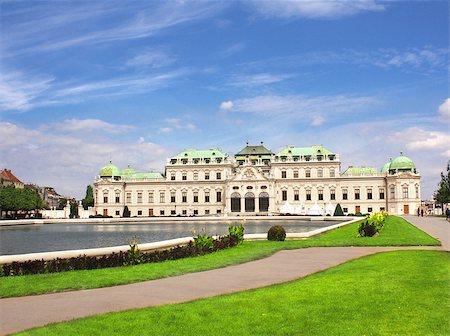 simsearch:400-07773350,k - Belvedere palace, Vienna. Summer day Foto de stock - Super Valor sin royalties y Suscripción, Código: 400-07061873