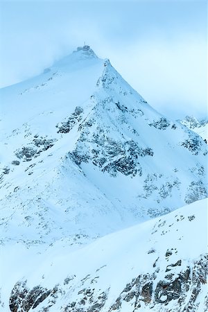 simsearch:400-06748366,k - Morning winter windy mountain landscape. Molltaler Gletscher, Carinthia, Austria. Stock Photo - Budget Royalty-Free & Subscription, Code: 400-07098991